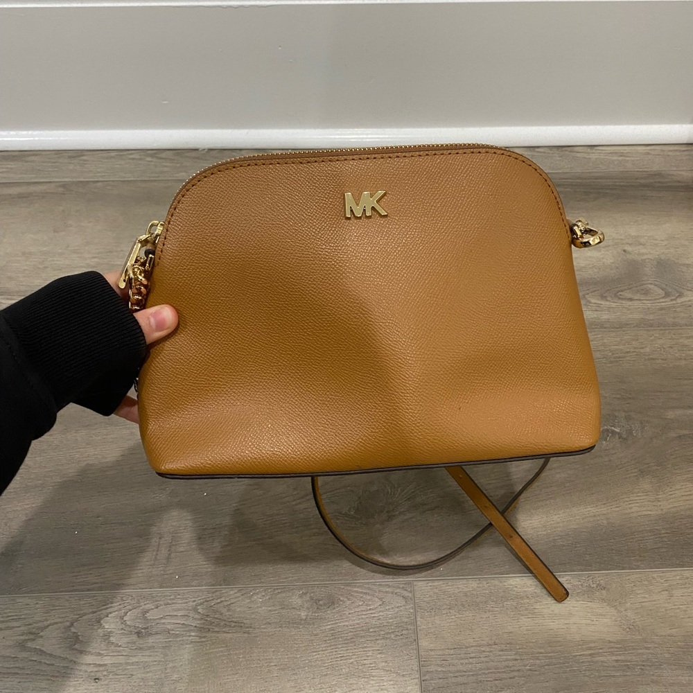 MICHAEL KORS purse